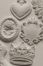 Load image into Gallery viewer, Summer 2025- IOD Heraldry 6x10 Mould