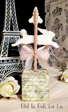 Load image into Gallery viewer, Floral Bunny