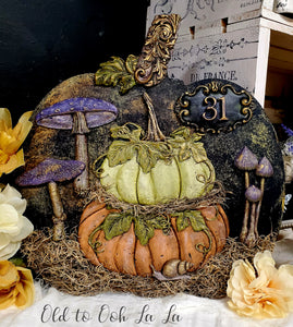 ELEGANT PUMPKINS & TOADSTOOLS CLASS