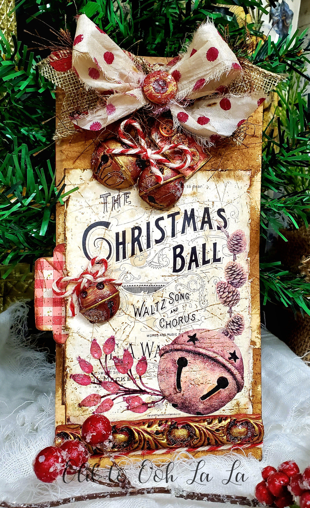 CHRISTMAS BALL TAG/ GIFT CARD HOLDER HANDCRAFTED