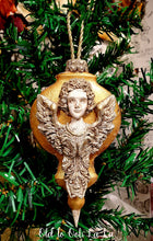 Load image into Gallery viewer, 2024 HOLIDAY COLLECTION ANGELIC TAPERS IOD MOULD 6X10