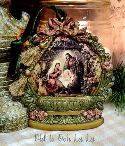 What Child Is This? Snow Globe Ornament ~handcrafted~
