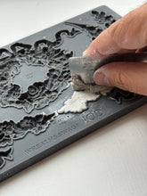 Load image into Gallery viewer, 2026 Spring Collection WREATHS &amp; SWAGS 6x10 Iron Orchid Mould