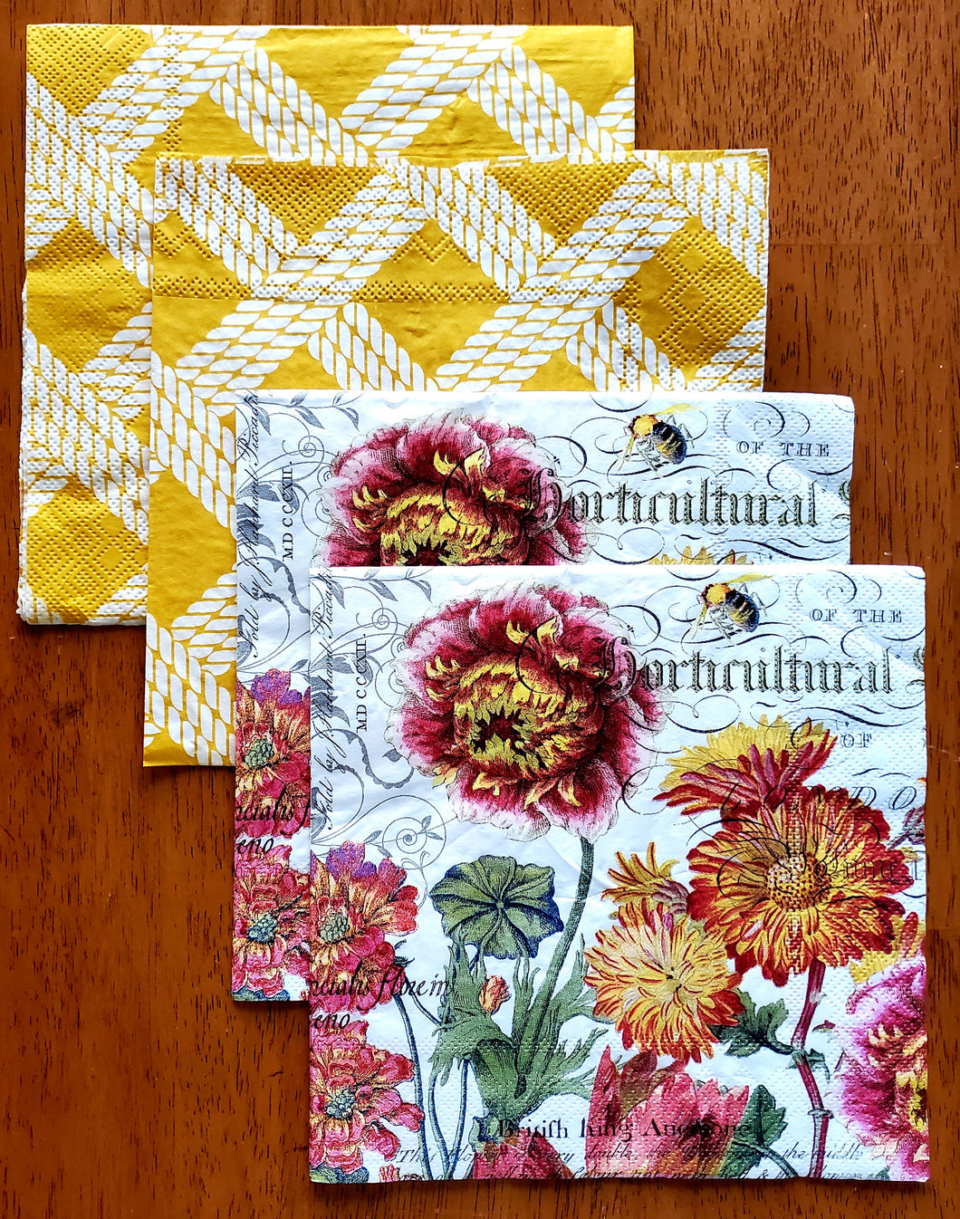NAPKINS FOR DECOUPAGE~BEE & BLOSSOMS~SET OF 4~6X6