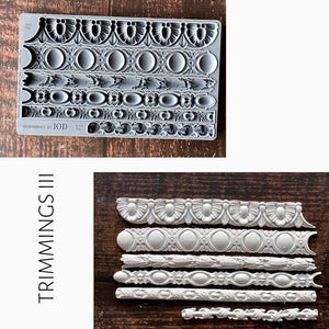 TRIMMINGS 3 IRON ORCHID DECOR MOULD