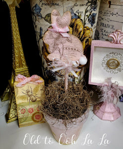 SPRING BUNNY PLANT STAKE EMBELLIE HANDCRAFTED
